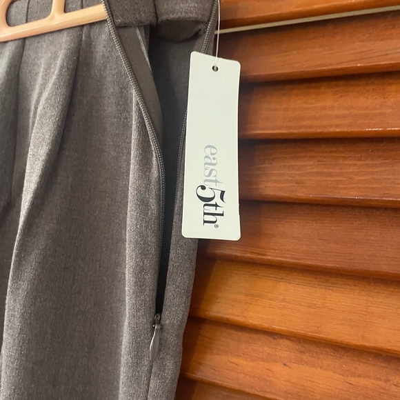 East fifth avenue woman’s dress pants - Picture 2 of 5